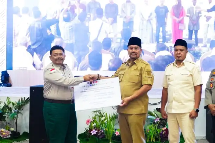 84 Keluarga di Batubara Menerima Bantuan Perbaikan Rumah Rusak Bencana Hidrometeorologi Siklon Senyar Tahap II