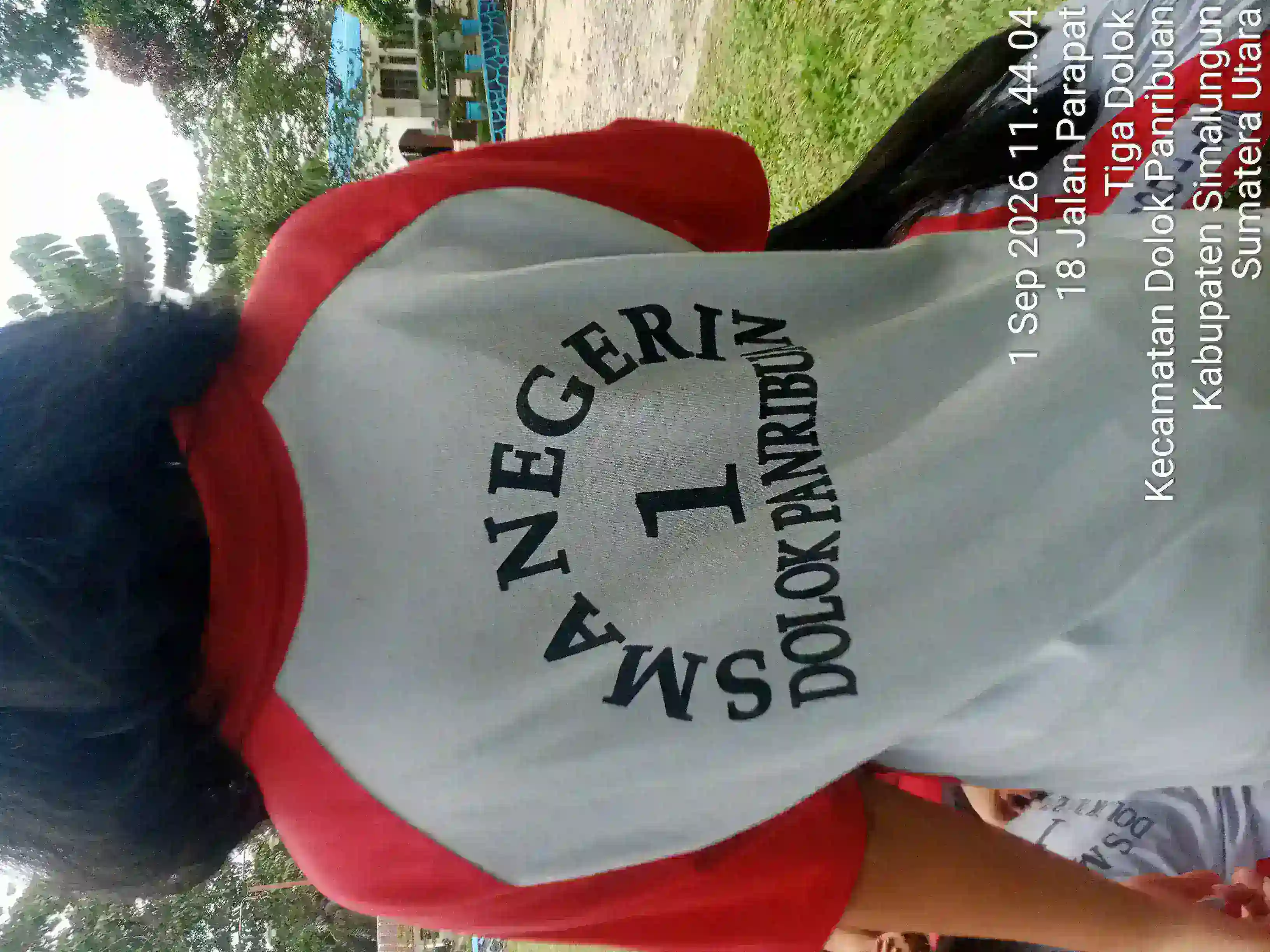 Humas SMA Negeri 1 Dolok Panribuan Akui Arahkan Pembelian Atribut, LSM Geram Banten Indonesia Sumut Soroti Dugaan Pelanggaran