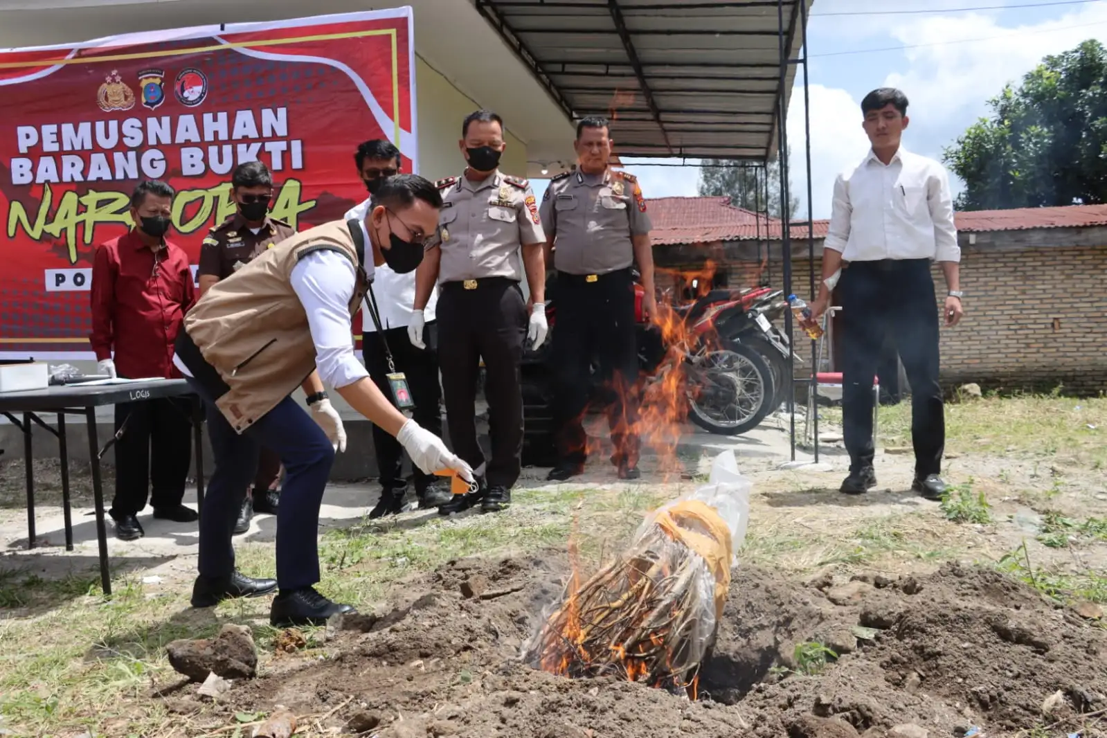 Polres Dairi Musnahkan Narkotika Jenis Ganja, Wakapolres : Jangan Ada Lagi Di Dairi