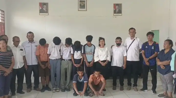 Polisi Peduli: Polsek Tanah Jawa Gelar Razia Kasih Sayang, Sasar Pelajar Yang Bolos Sekolah