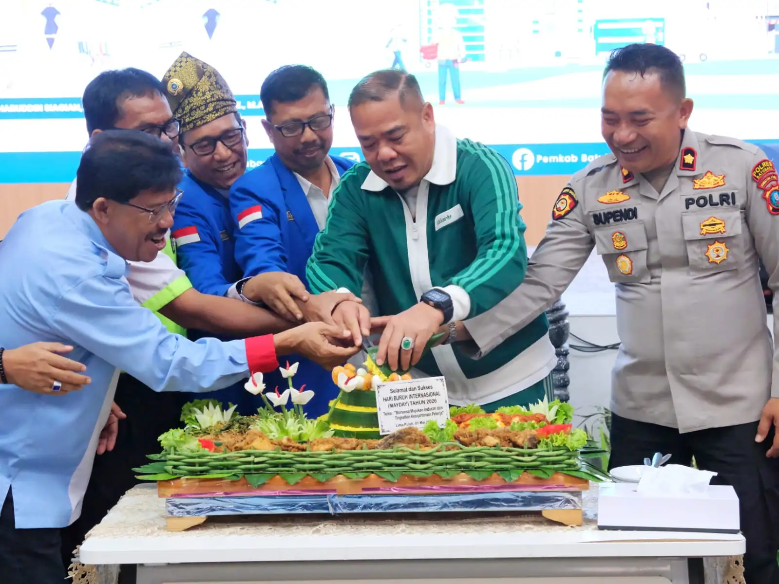 Peringatan May Day 2026 di Batubara, Wabup Syafrizal Tekankan Pentingnya Kolaborasi dan Komunikasi