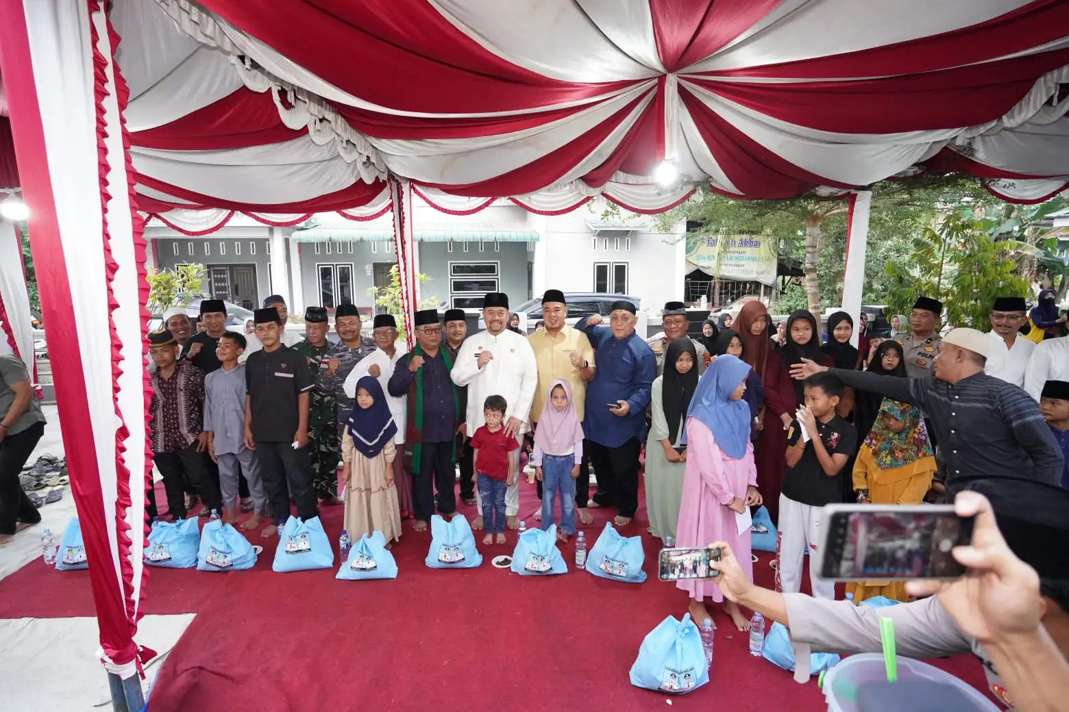 Safari Ramadan V, Bupati Batubara Ajak Masyarakat Tingkatkan Keimanan dan Kepedulian Sosial