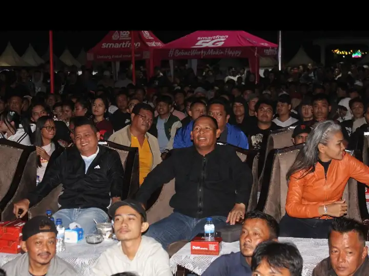 Spanyol Juara Dunia! Ratusan Warga Pematangsiantar Tumpah Ruah Nobar Bersama TNI-Polri Hingga Subuh.