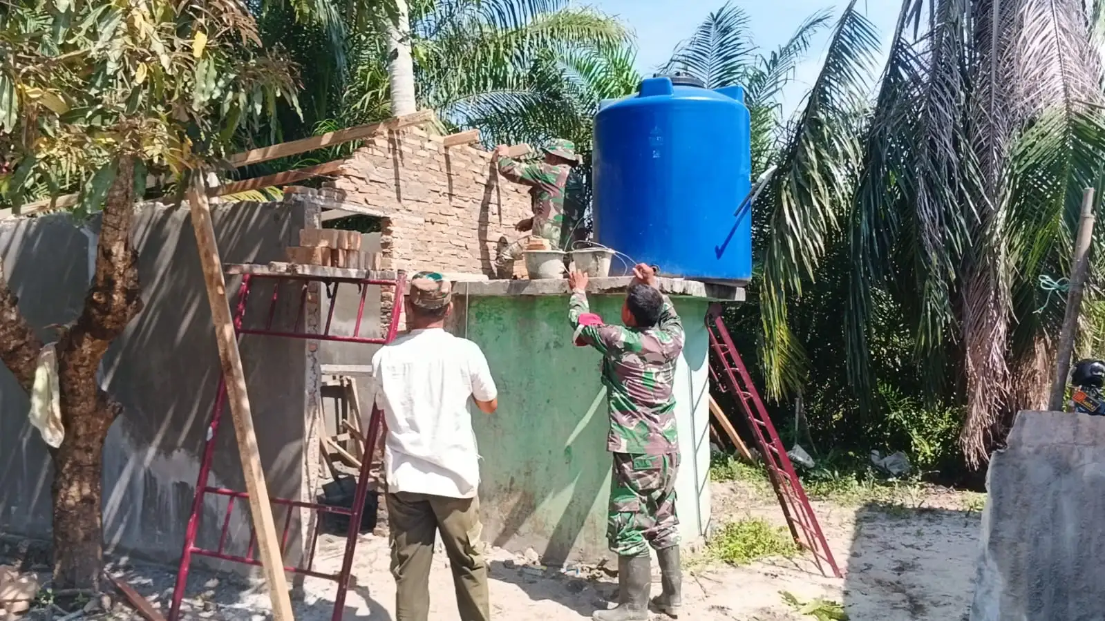 Korem 022/PT Gelar Karya Bakti Rehab Panti Asuhan Dan Pembuatan Akta Kelahiran Jajaran Korem 022/PT Ta 2026.