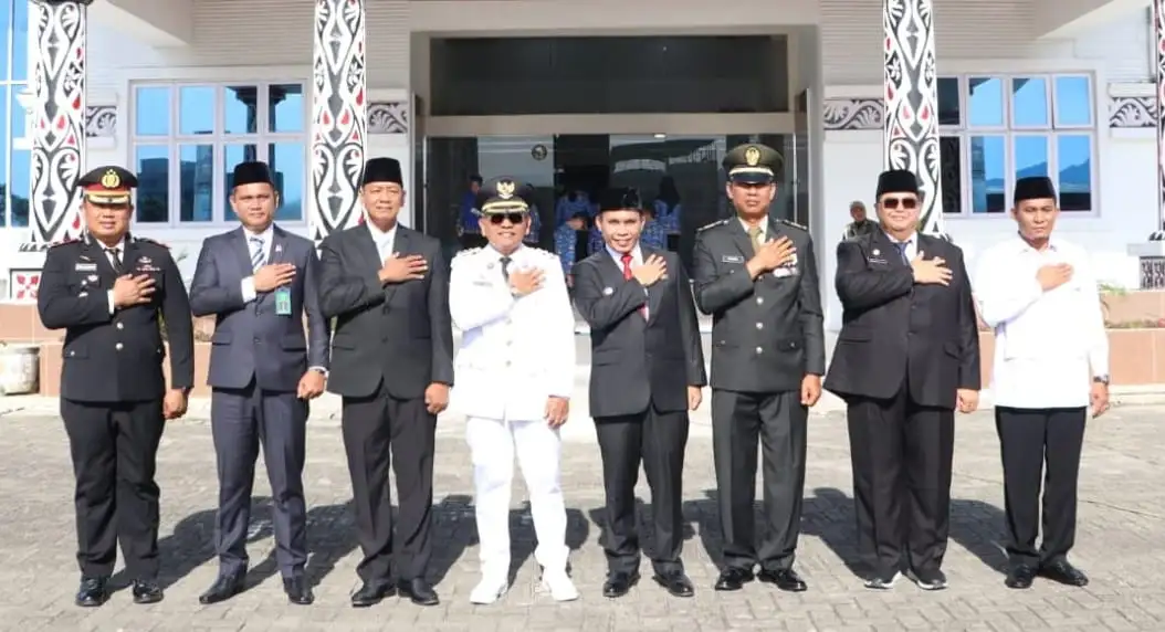 ASN Pemkab Simalungun Melaksanakan Upacara Peringatan Hari Lahir Pancasila Tahun 2026: Refleksi Memastikan Pancasila Tetap Menyala.