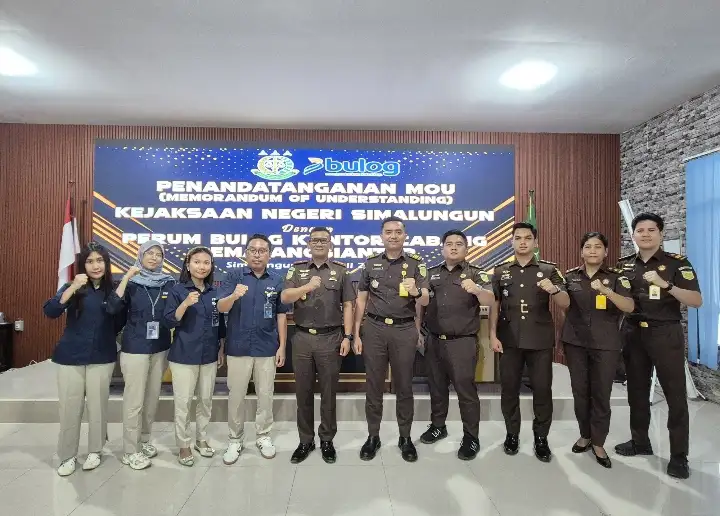 Sinergi Jaga Ketahanan Pangan, Kejari Simalungun Dan Perum BULOG Pematangsiantar Teken MoU Bidang Datun.
