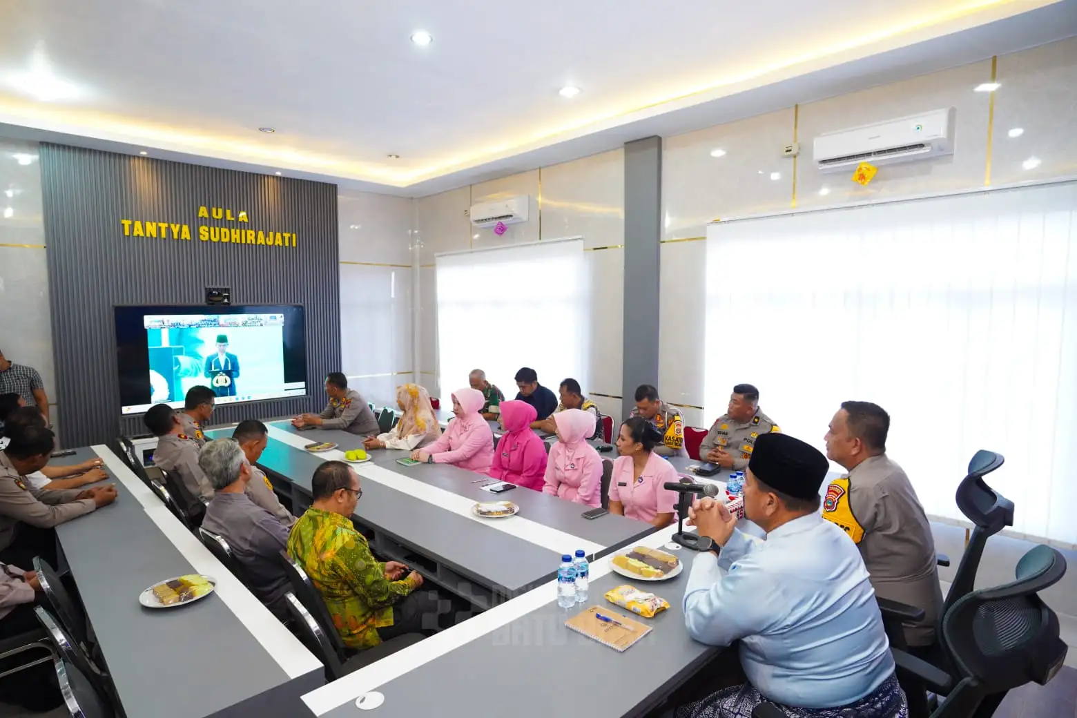 Bupati Batubara Ikuti Peresmian SPPG Serentak Seluruh Indonesia oleh Presiden RI
