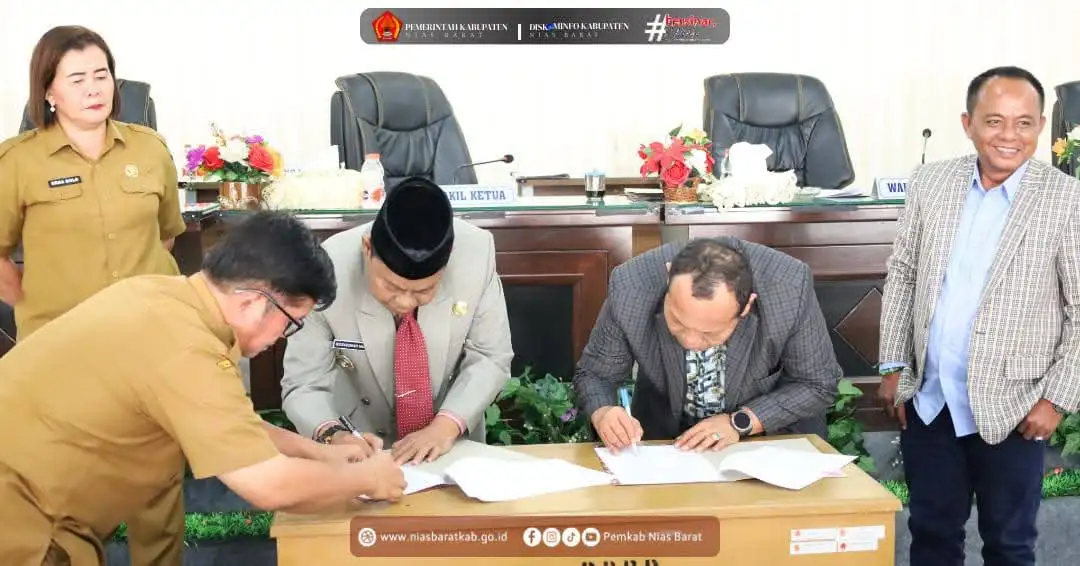 Wakil Bupati Nias Barat Hadiri Rapat Paripurna DPRD Pengambilan Keputusan Dua Ranperda